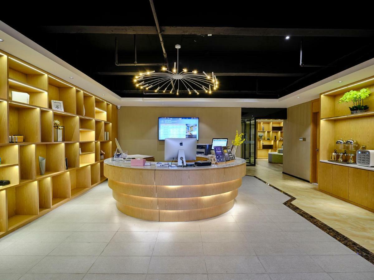 Insail Hotels Airport Road Kanton Exterior foto